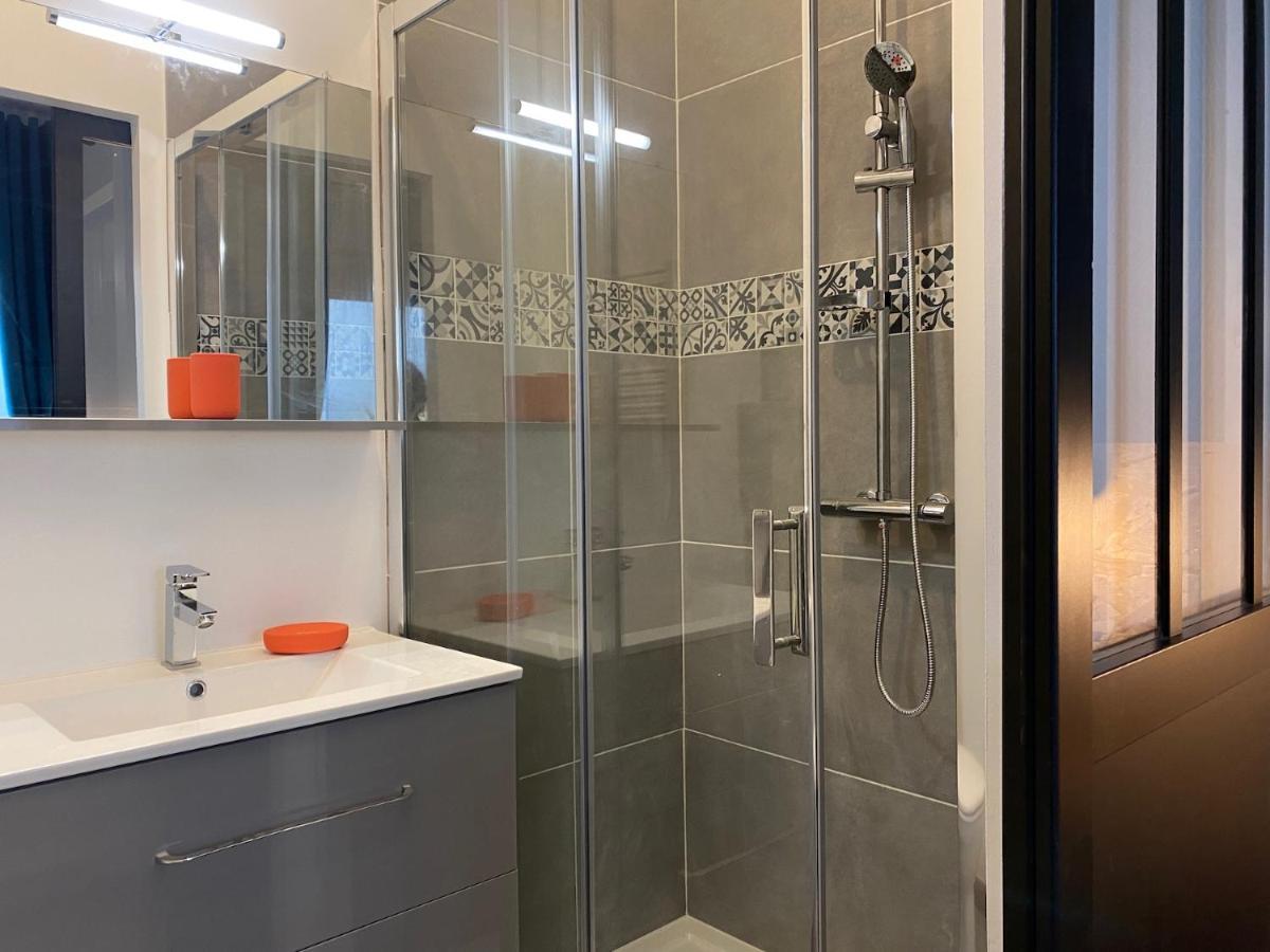 La Maison D'Angelique - Colocation Hoteliere A 150M Gare Tgv- Grande Cuisine Equipee & Salon - Fibre - Netflix Niort Ngoại thất bức ảnh