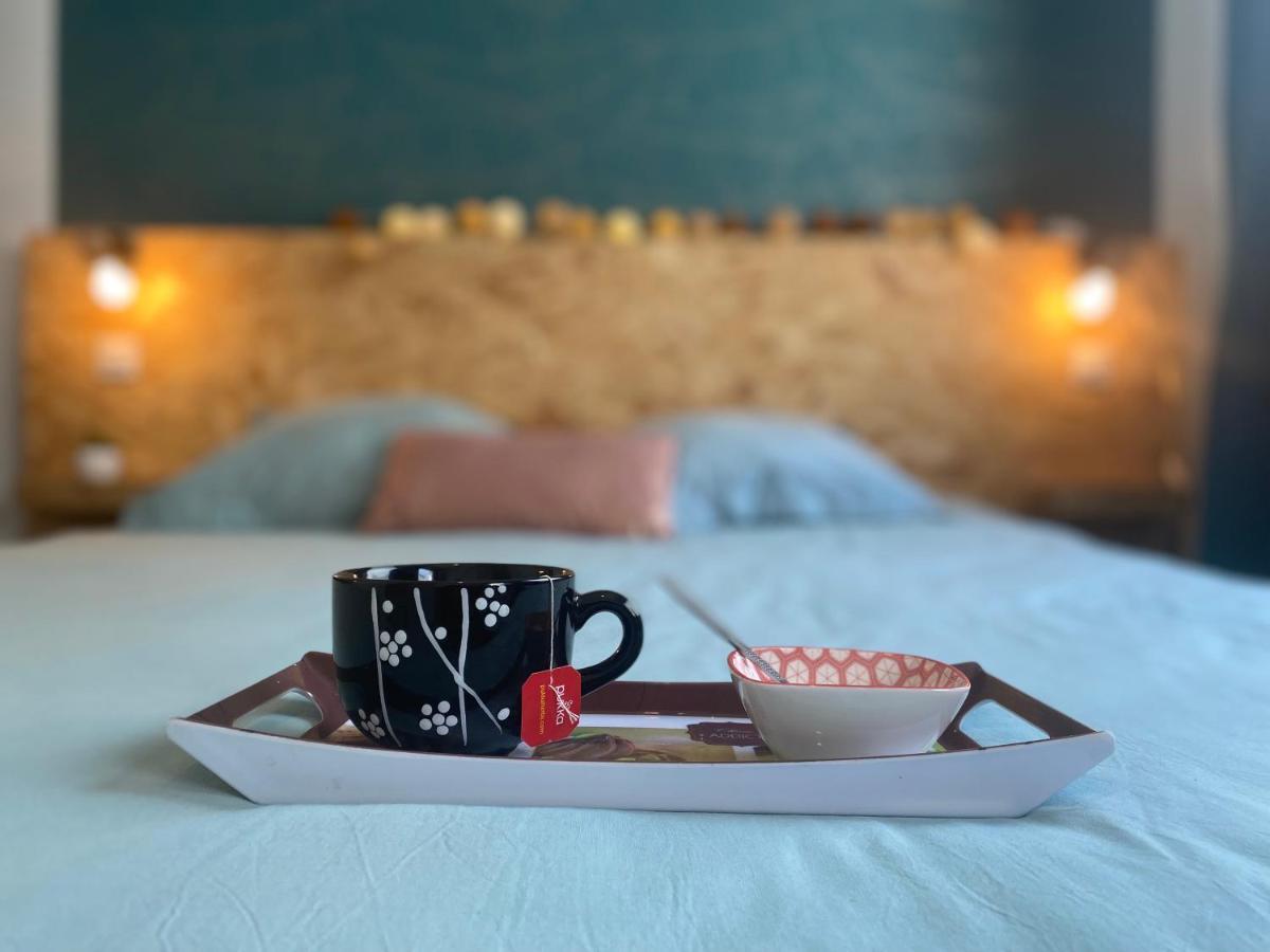 La Maison D'Angelique - Colocation Hoteliere A 150M Gare Tgv- Grande Cuisine Equipee & Salon - Fibre - Netflix Niort Ngoại thất bức ảnh
