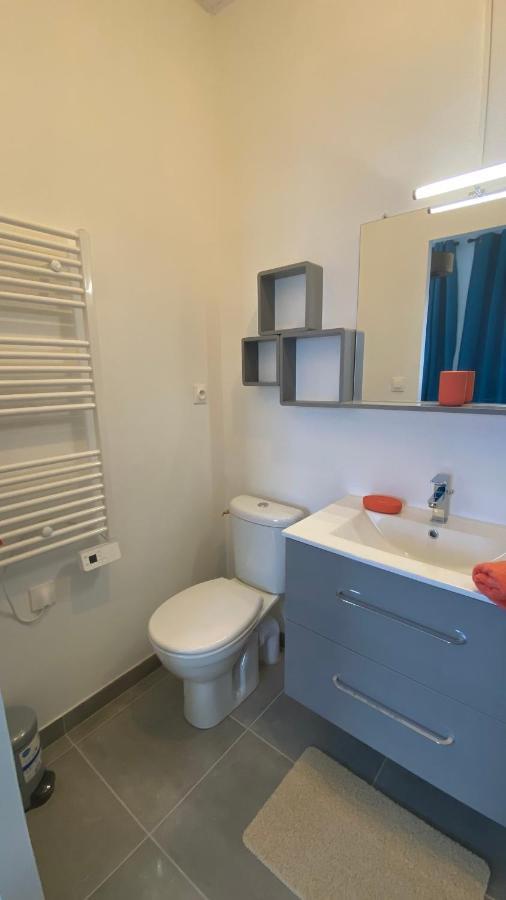 La Maison D'Angelique - Colocation Hoteliere A 150M Gare Tgv- Grande Cuisine Equipee & Salon - Fibre - Netflix Niort Ngoại thất bức ảnh