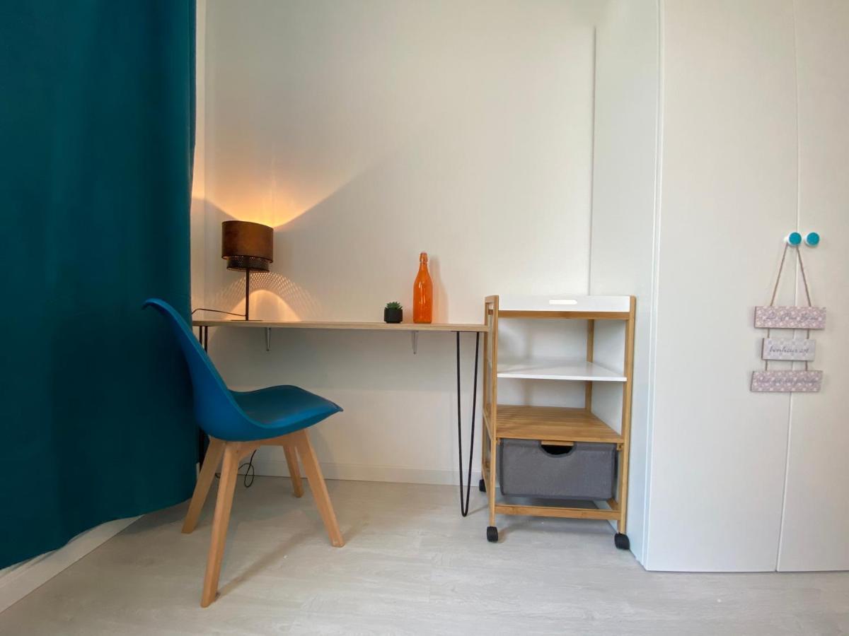 La Maison D'Angelique - Colocation Hoteliere A 150M Gare Tgv- Grande Cuisine Equipee & Salon - Fibre - Netflix Niort Ngoại thất bức ảnh