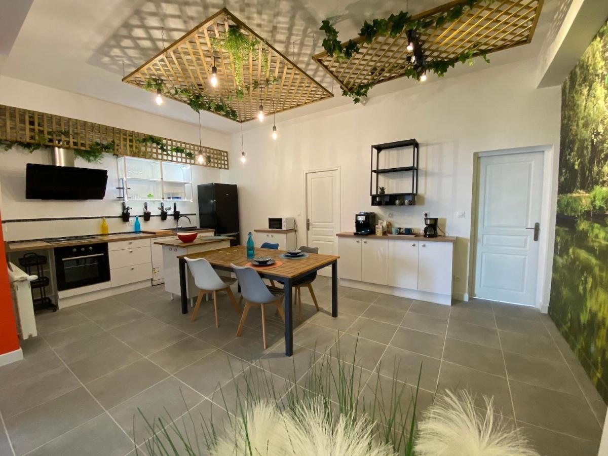 La Maison D'Angelique - Colocation Hoteliere A 150M Gare Tgv- Grande Cuisine Equipee & Salon - Fibre - Netflix Niort Ngoại thất bức ảnh